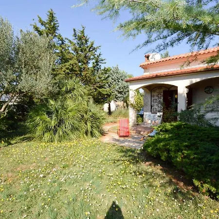 In Medulin/istrien 35448 Holiday home Medulin